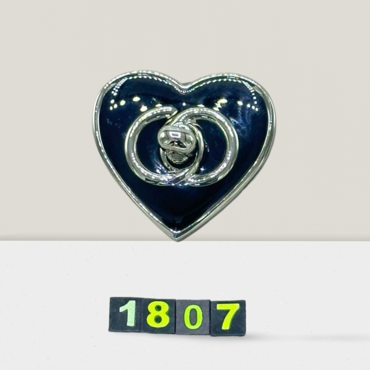 KHÓA S